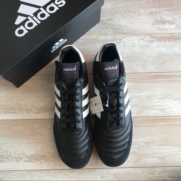 NWT Adidas Men’s Mundial Team Mens Shoes - Picture 2 of 8